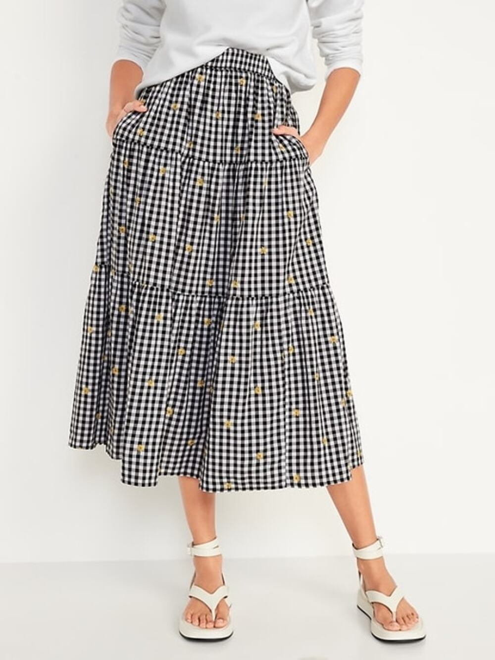 Old Navy Tiered Gingham Daisy Maxi Skirt with Pockets Size Large